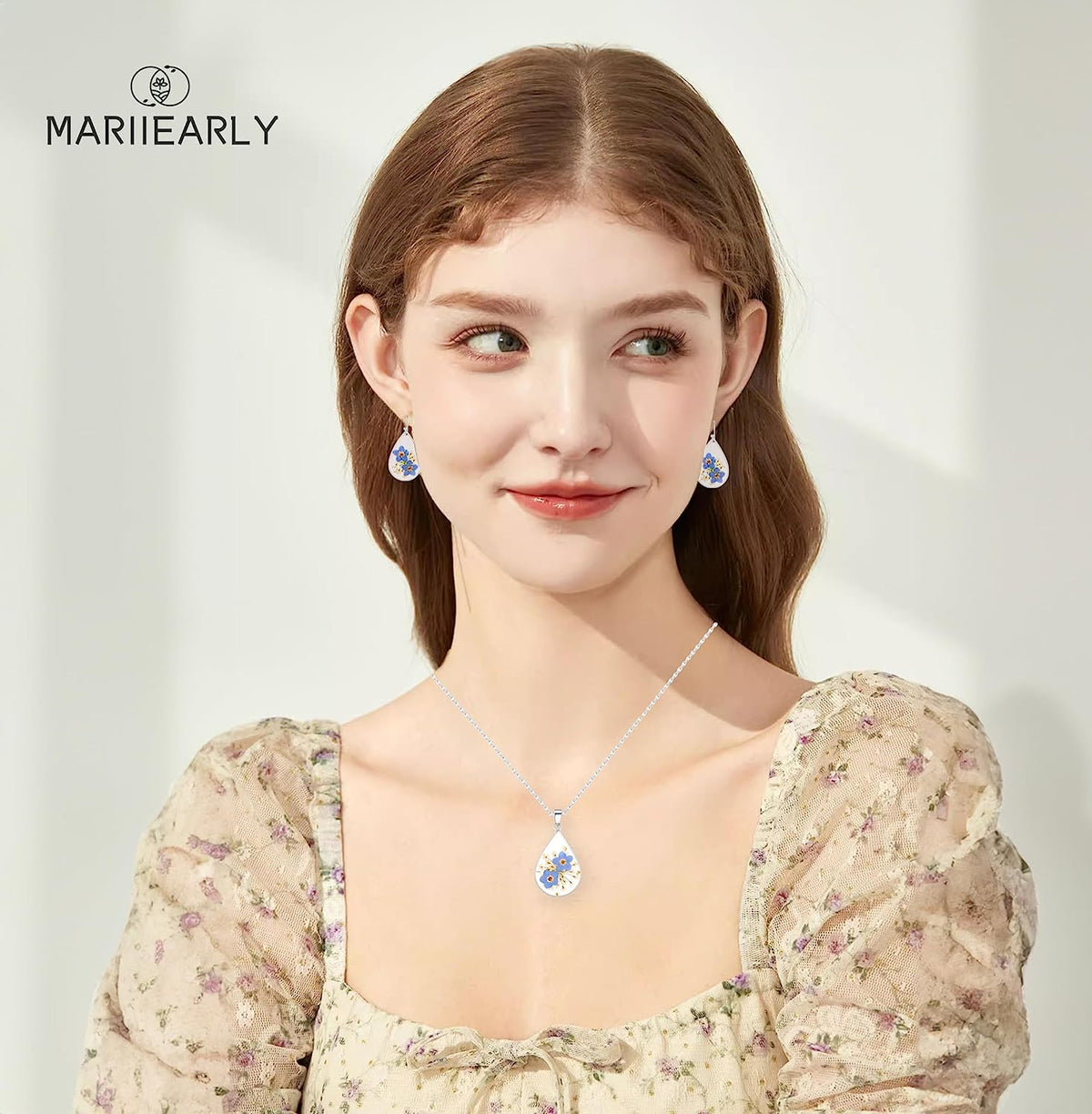 Pressed Flower Teardrop Necklace M214