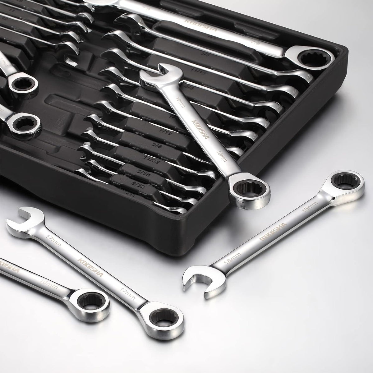 24-Piece Chrome Vanadium Steel Ratcheting Combination Wrench Set with Metric & SAE 72-Tooth X968