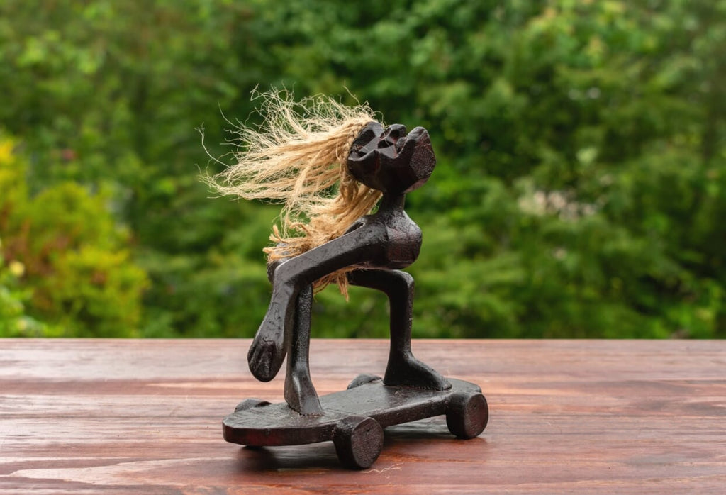 Handmade Wooden Skateboarding Statue Sculpture Tiki Bar Figurine W476658