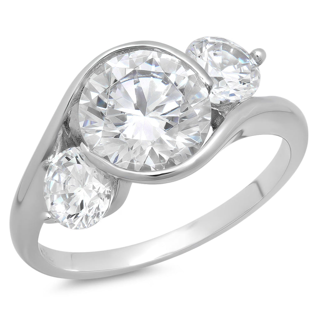 18K White Gold Three-Stone Diamond Engagement Ring size 3.5 Q796