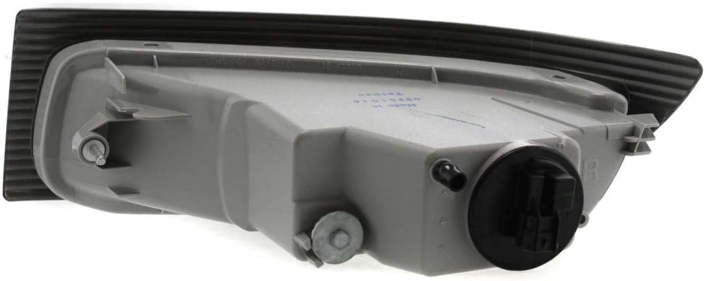 Fog Light Assembly Driver Side with Bulbs Z5803