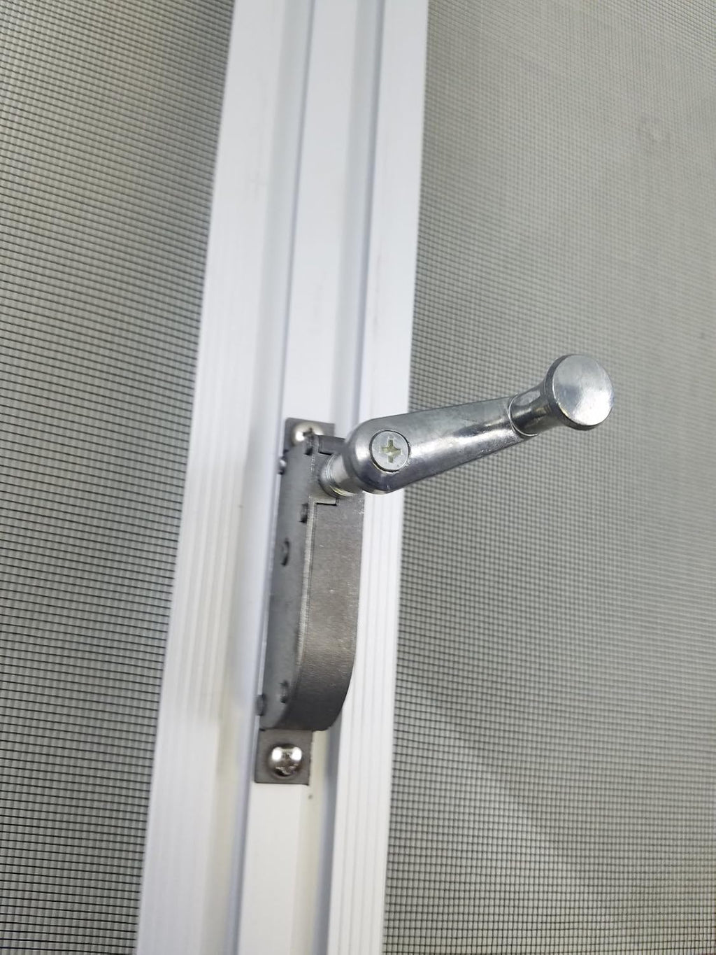 19 1/4 x 26 1/4 RV Roof Escape Hatch Cut-Out R2693