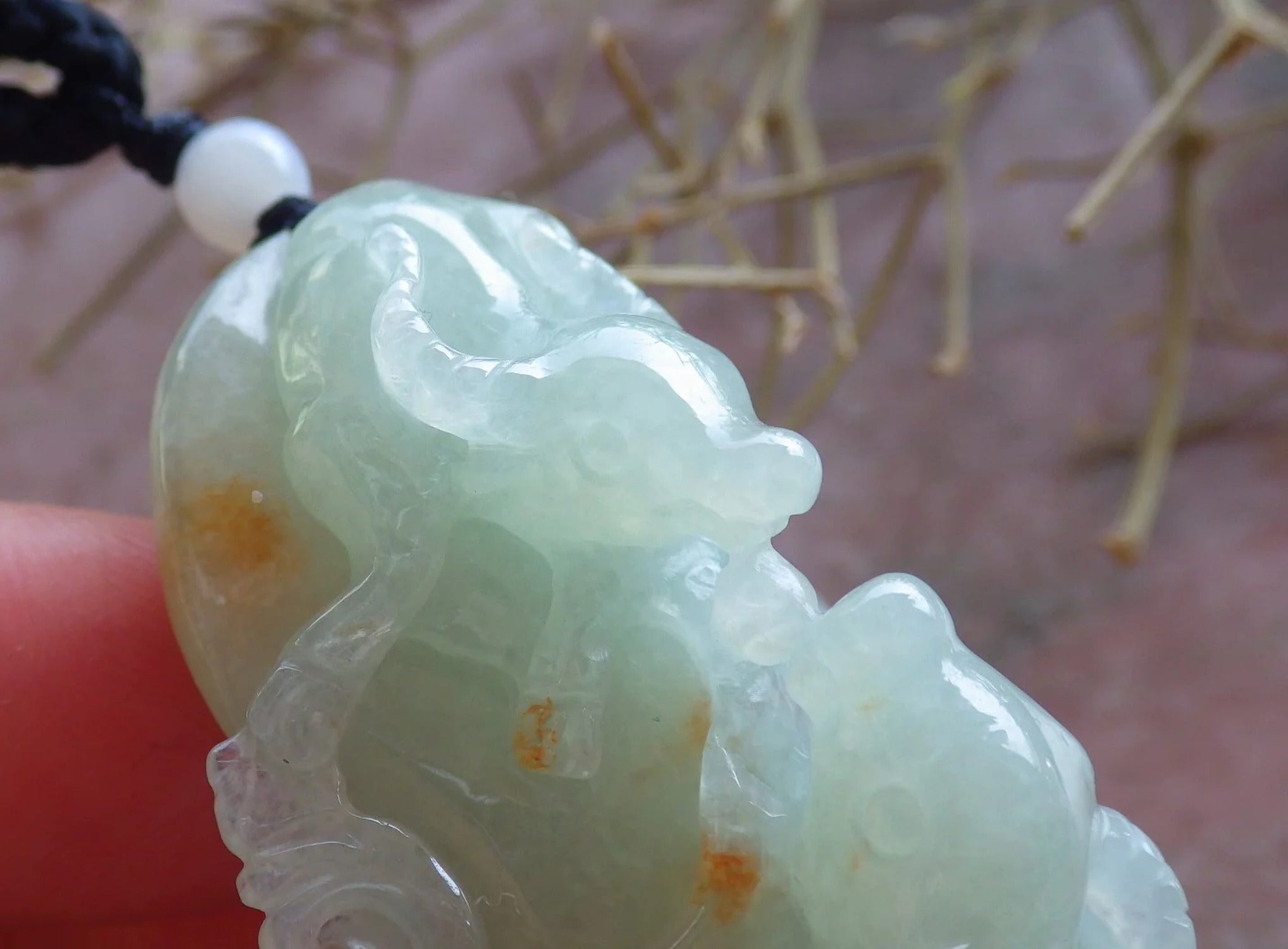 Green Hand Carved Natural Jade Zodiac Ox Pendant Necklace R39063