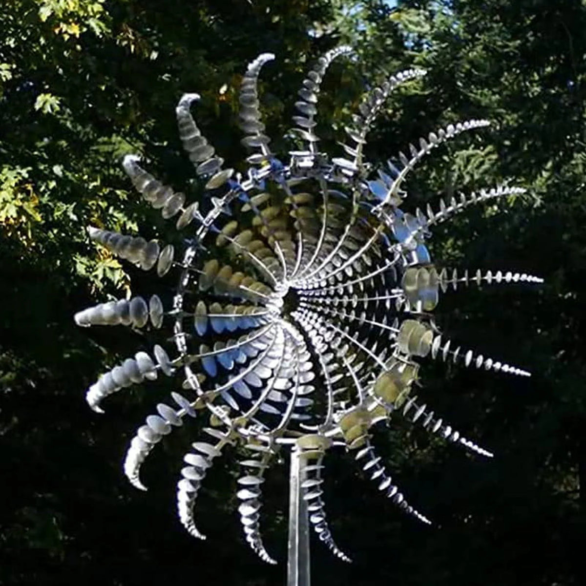 Kinetic Metal Wind Spinner for Patio Garden Decorations F1510