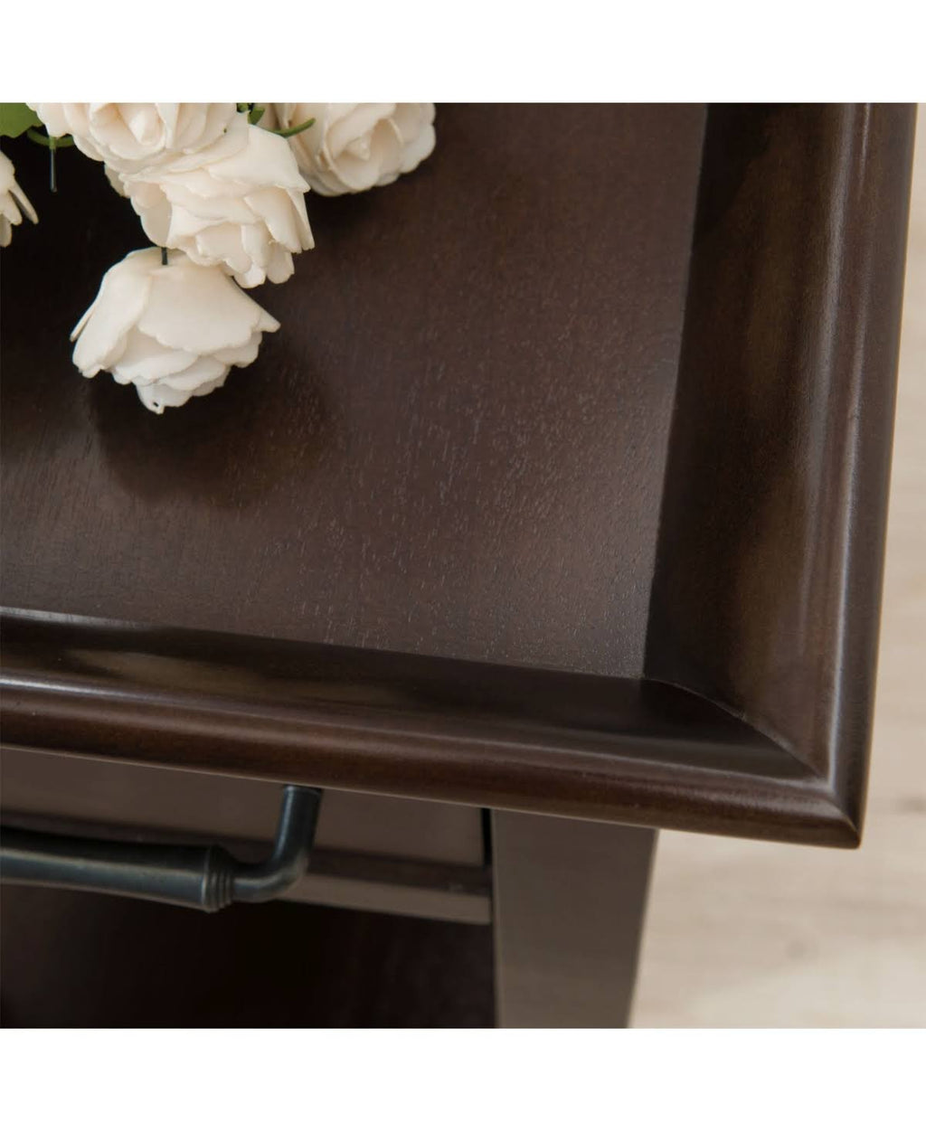 Cherry Tray Edge Chairside Table C375645