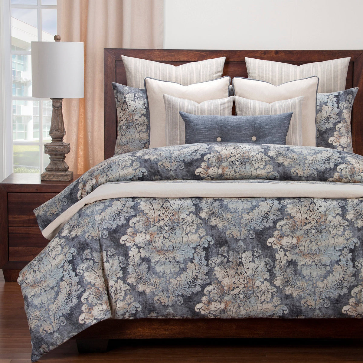 Cindersmoke Distressed Damask Duvet and Shams Twin B7693