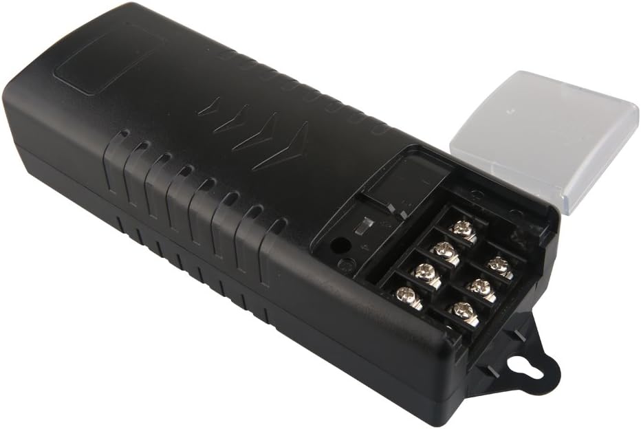 4 Channel CCTV Camera Power Supply 5 Amp 12V-13.8VDC Output with PTC Fuse Q3562