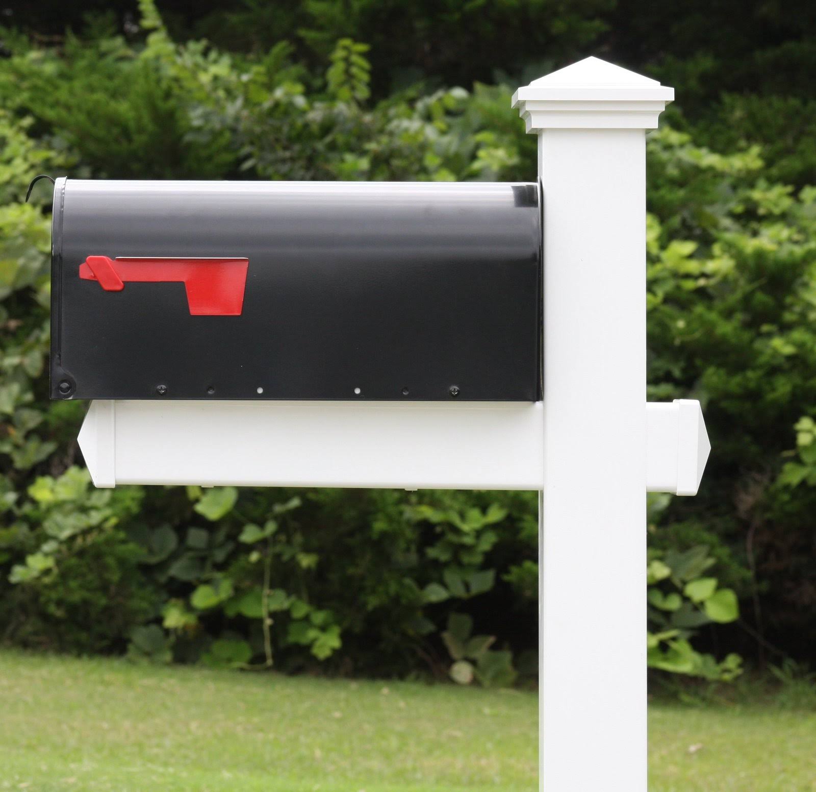 Mailbox with Post Included Q9843