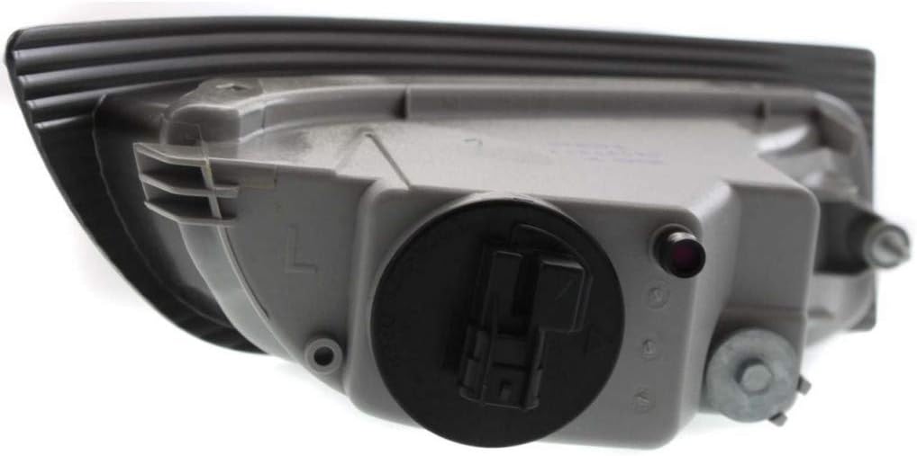 Fog Light Assembly Driver Side with Bulbs Z5803