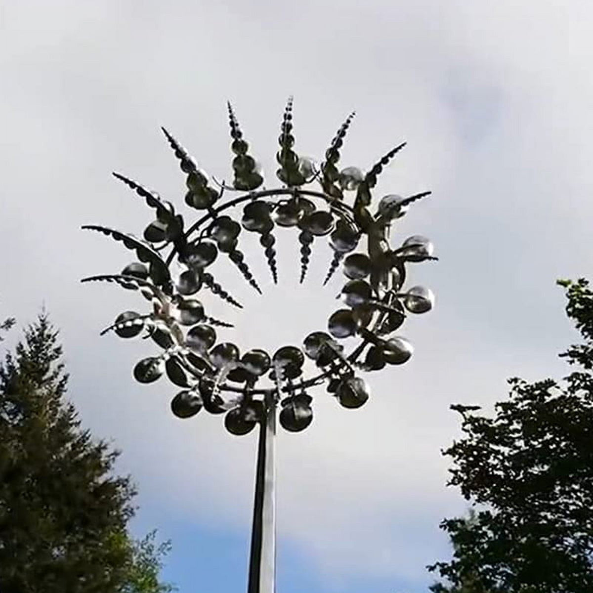 Kinetic Metal Wind Spinner for Patio Garden Decorations F1510
