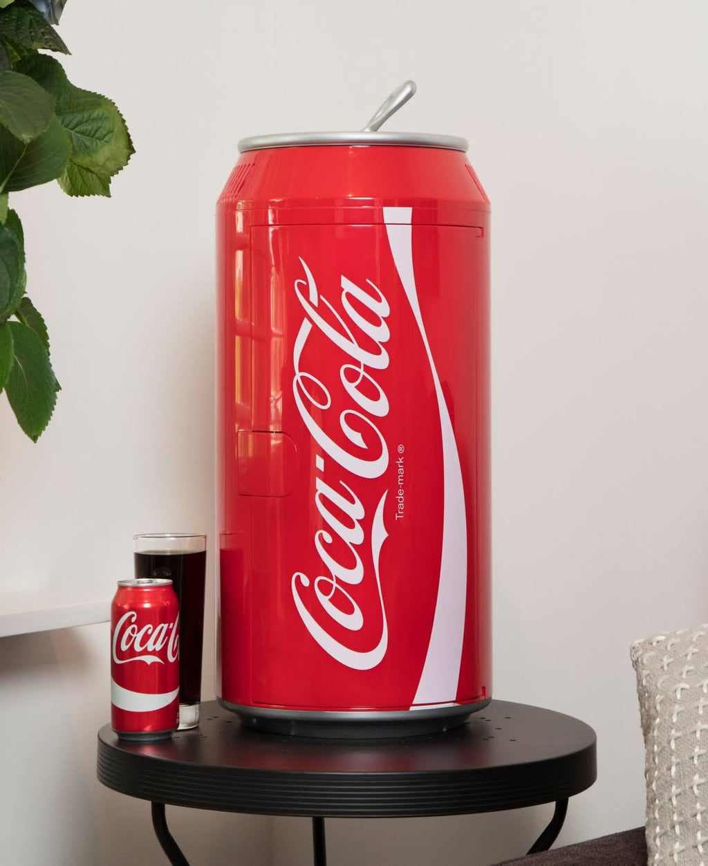 12 Can Red Can Cooler N5777
