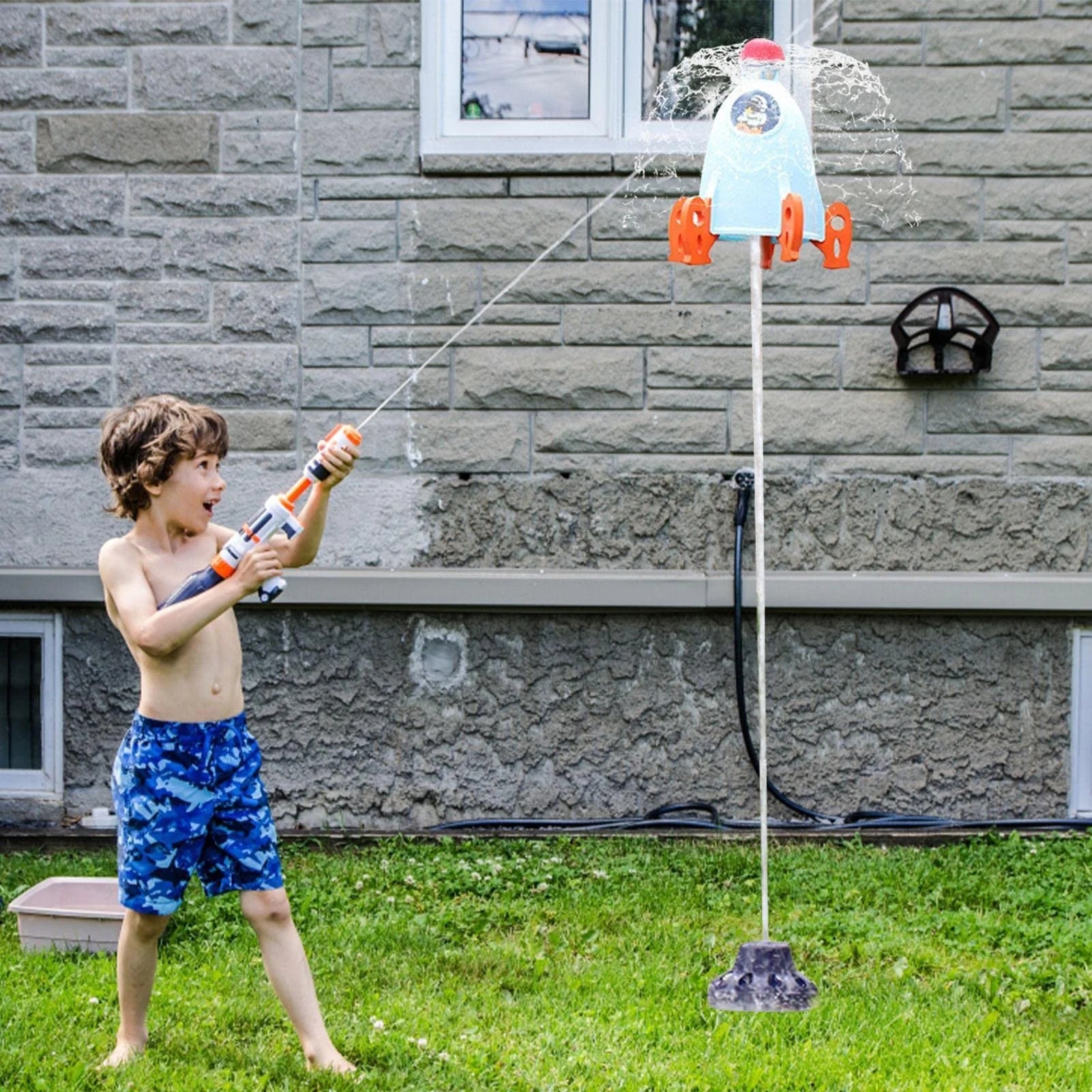 Water Rocket Sprinkler Toy for Kids M514620
