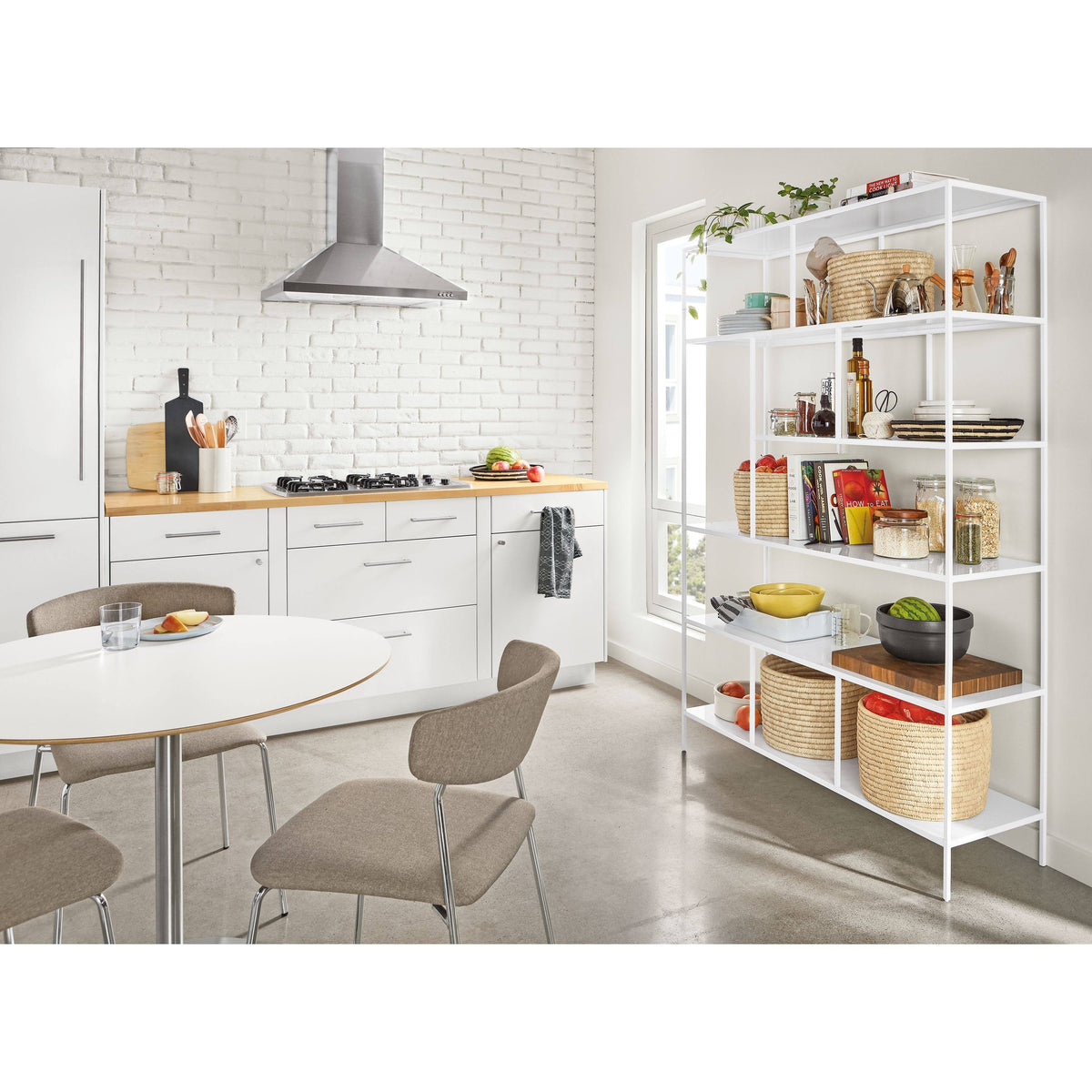 Gold Bookcase O97742