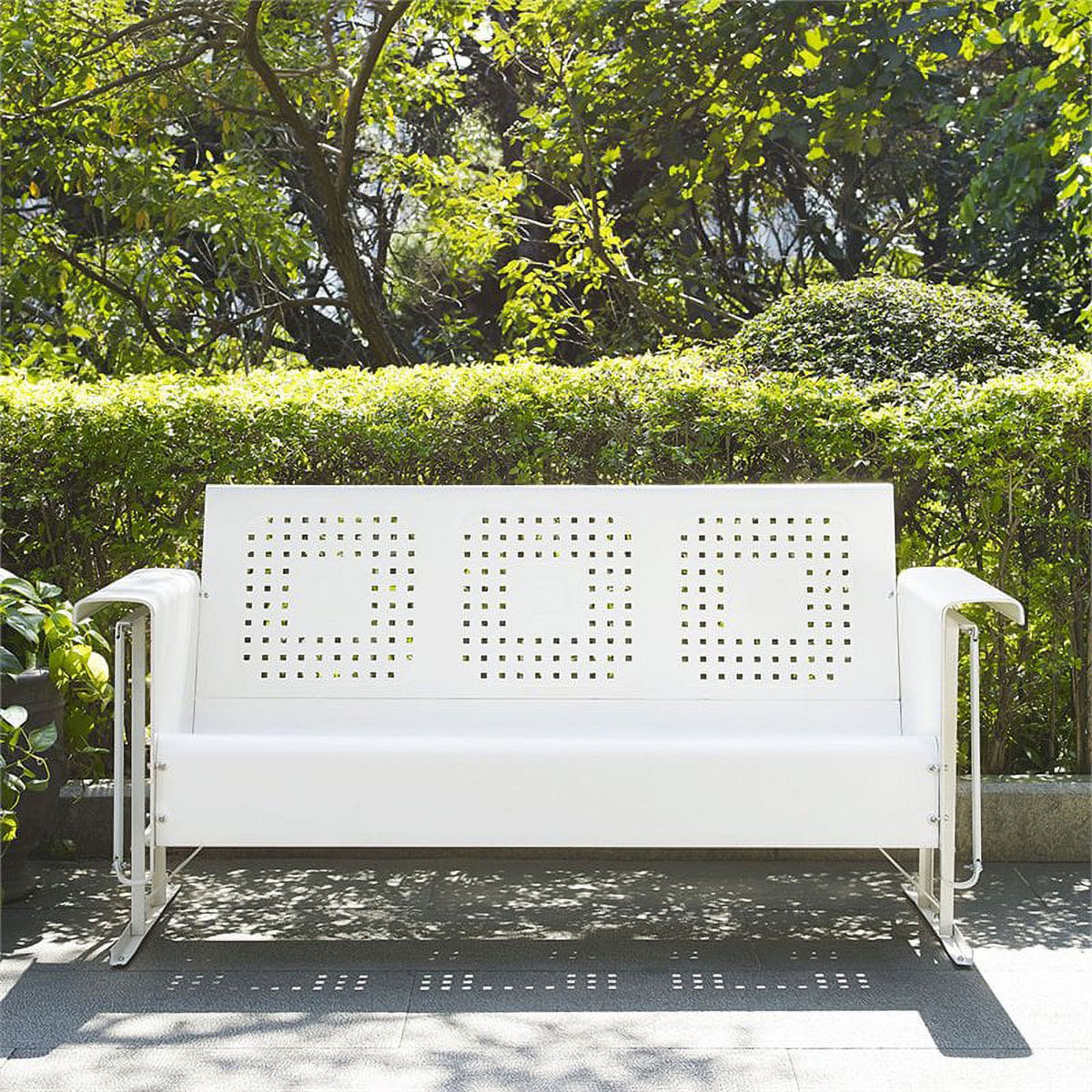 White Metal Gliding Patio Sofa M874